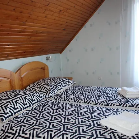 Apartman Lizi Alsóörs
